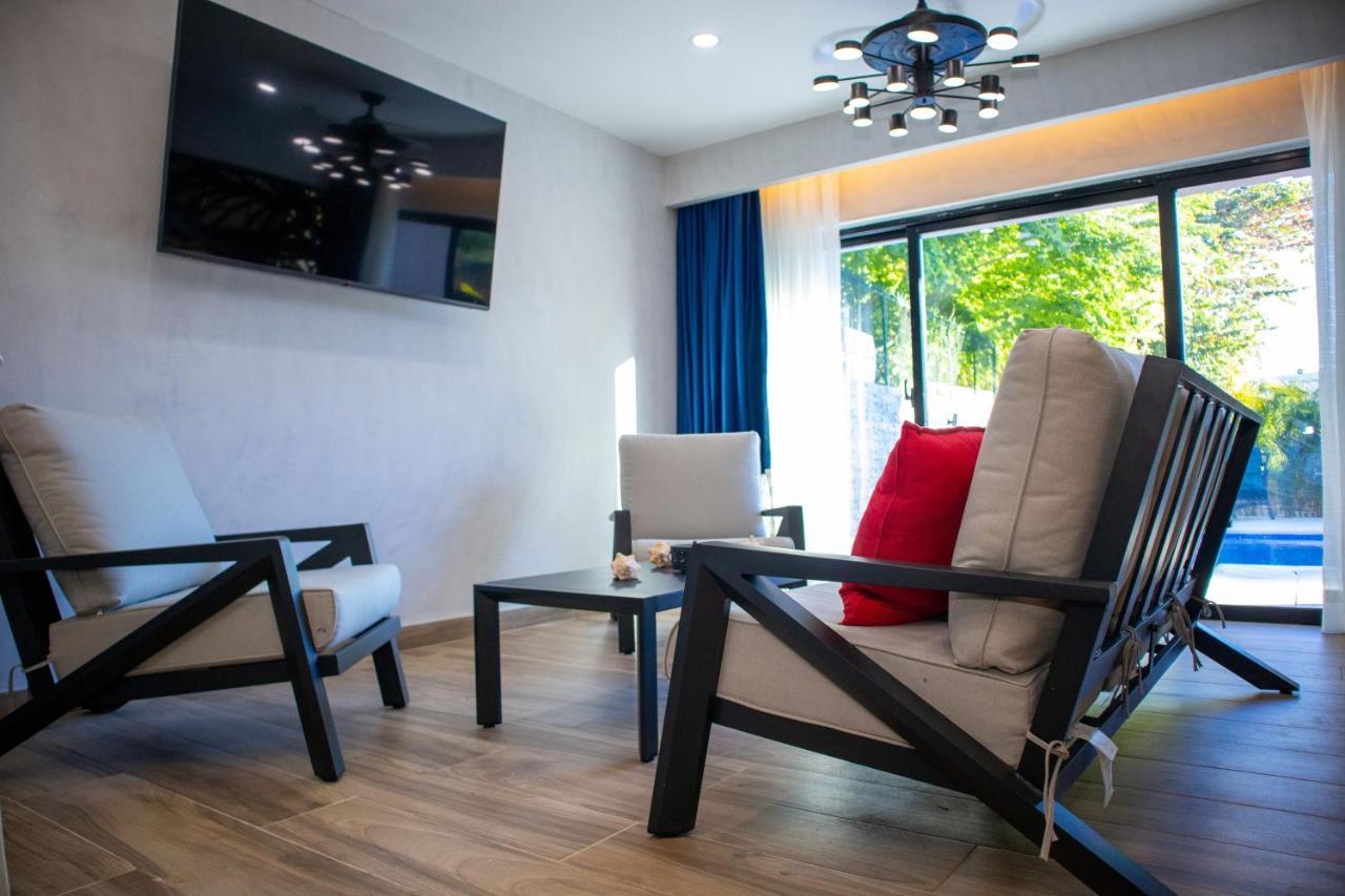 Residencial Sfa Pedernales Villa ภายนอก รูปภาพ